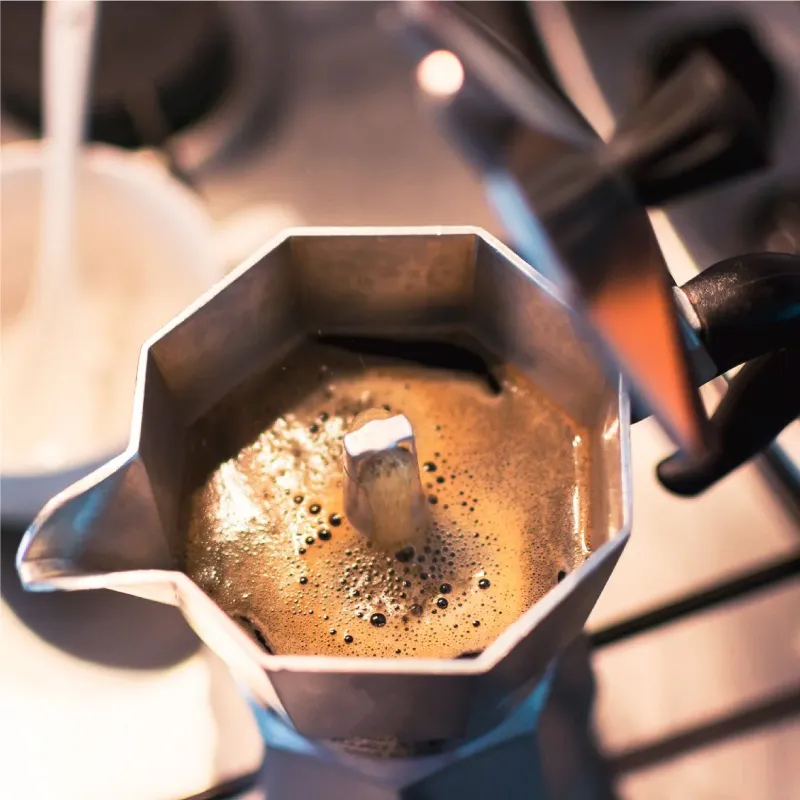 café-orgánico-luca—Cafetera-Moka-Express-3-Tazas—Bialetti-3_1 café-orgánico-luca—Cafetera-Moka-Express-3-Tazas—Bialetti-3_1